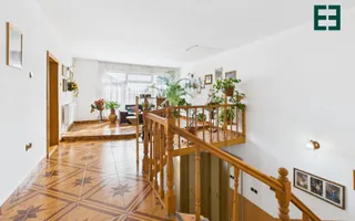 Casă tip Duplex cu 8 camere și 1080 mp teren  - Zona Bujac - Arad - Poză 15