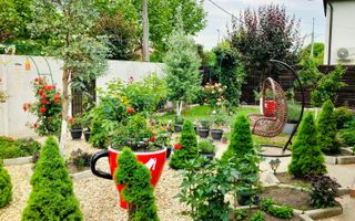 Parter cu structură pentru etaj, curte amenajată și organizare impeca - Poză 16