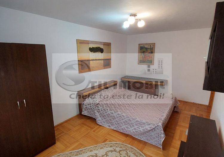 🏠 Apartament 3 camere – Nicolina, lângă Lidl (Prima stație)-450 Euro - Poză 3