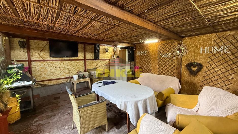 De vanzare apartament + teren generos în apropiere - Poză 16