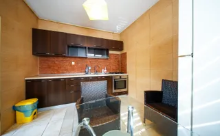 CASĂ CU TEREN 262 MP ȘI SPAȚIU COMERCIAL – SECTOR 4, BUCUREȘTI - Poză 14