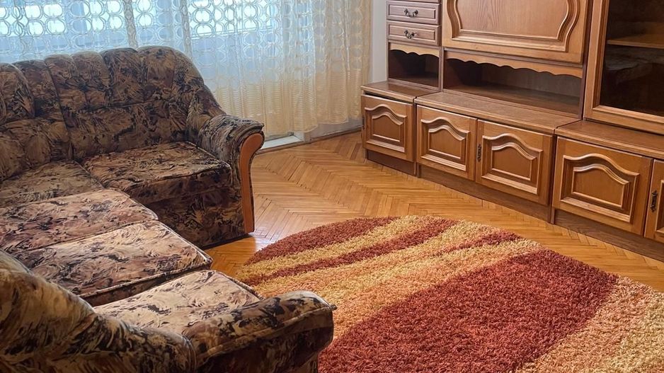 Soarelui | 3 Camere | Etaj 3 | Disponibil imediat - Poză 1