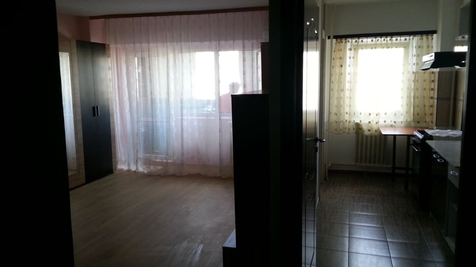 GARSONIERĂ RAHOVA | 41 MP TOTAL | BLOC 1986 | BALCON | - Poză 12