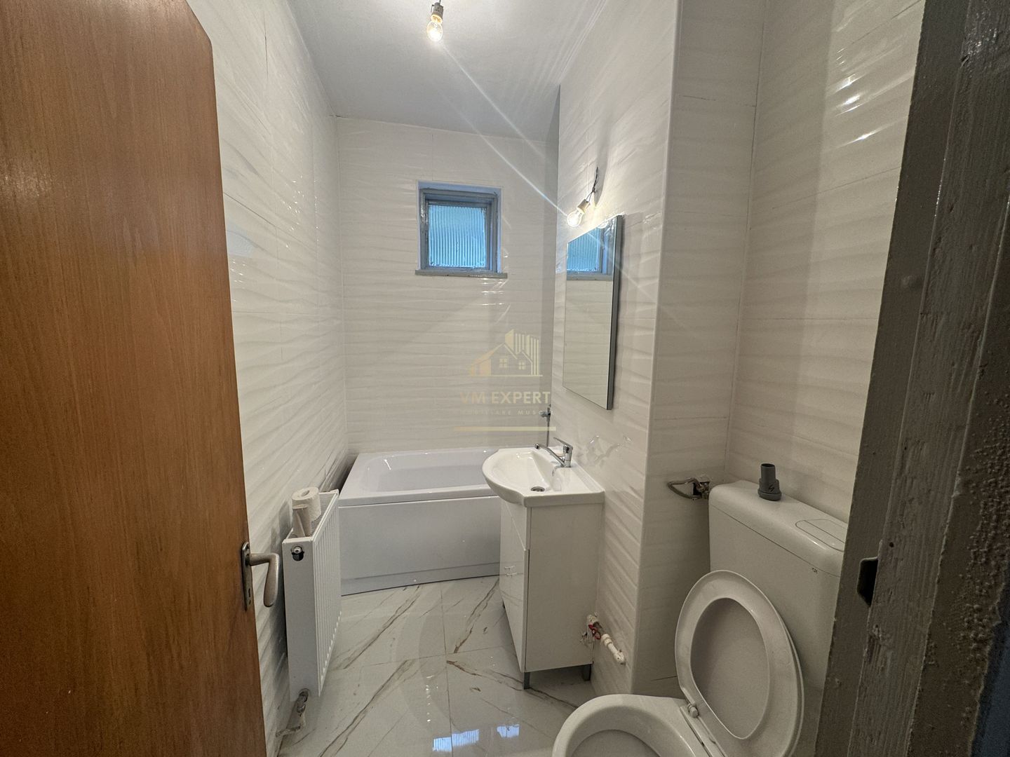 APARTAMENT IN CASA TIP DUPLEX 3 CAMERE+ TEREN 89 MP CAMPULUNG - Poză 11