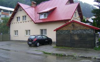 Pensiune de vanzare P+E Busteni - central - Poză 41