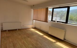 Hala Brintex str.Bazaltului / 5 euro mp - Poză 14