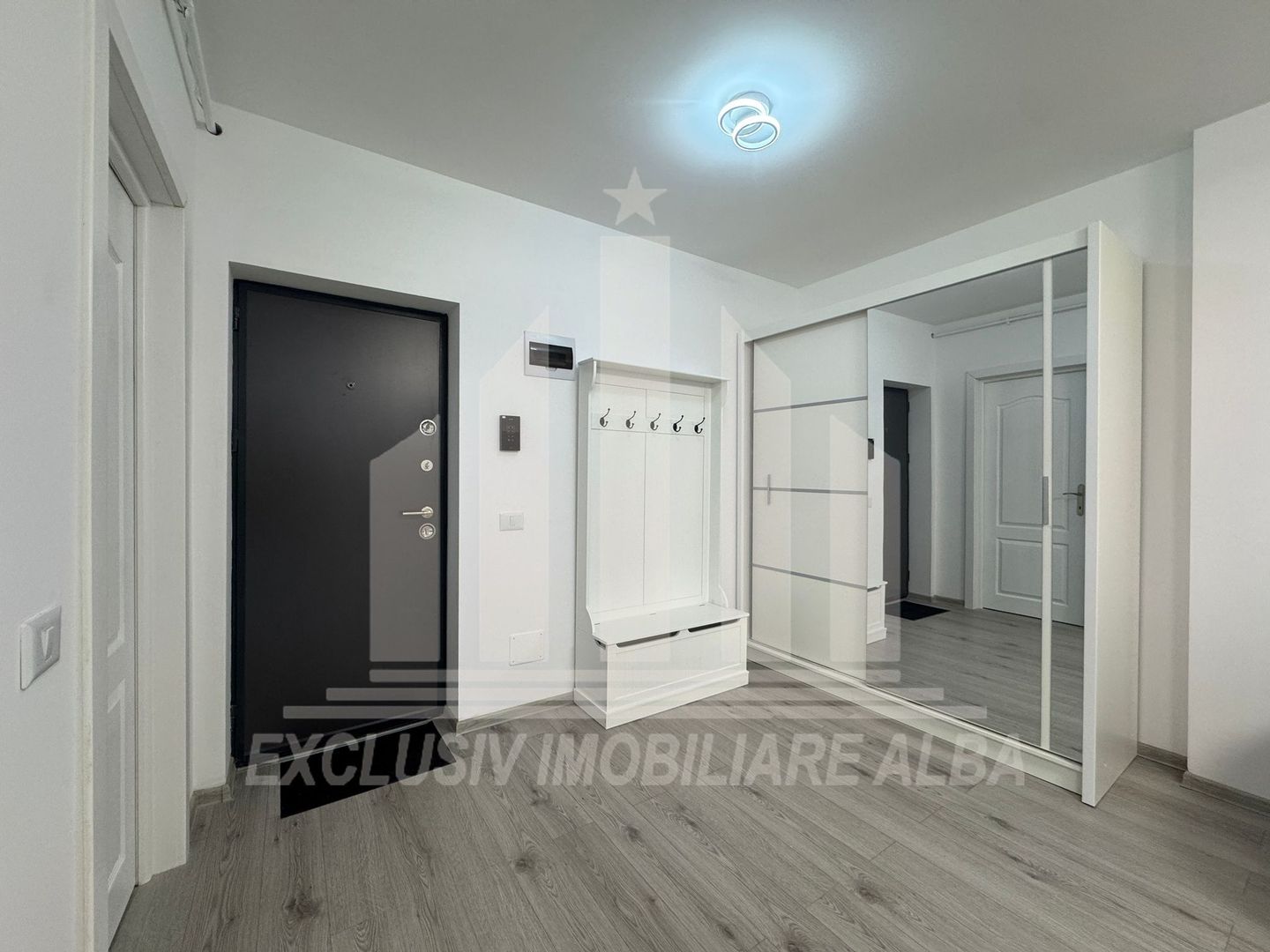 Apartament 2 camere | Etaj 1 | 45 mp | Bloc Nou | Mobilat | Cetate - Poză 5