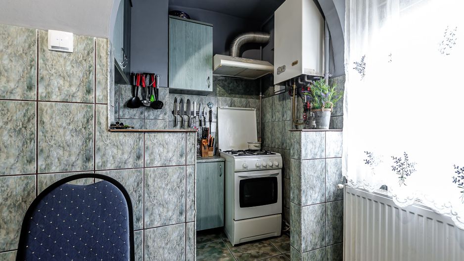 Vandut Apartament decomandat cu 2 camere si 2 balcoane in Alfa - Poză 5