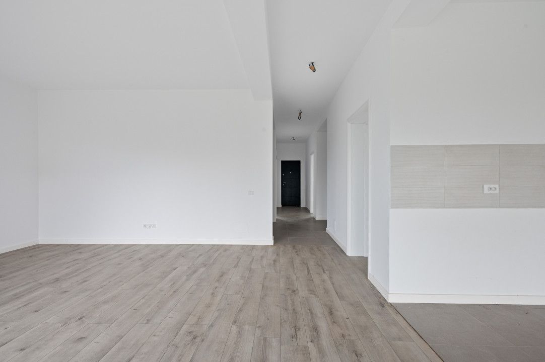 Casa Crevedia Parter Individuala - Comision 0 - Poză 5