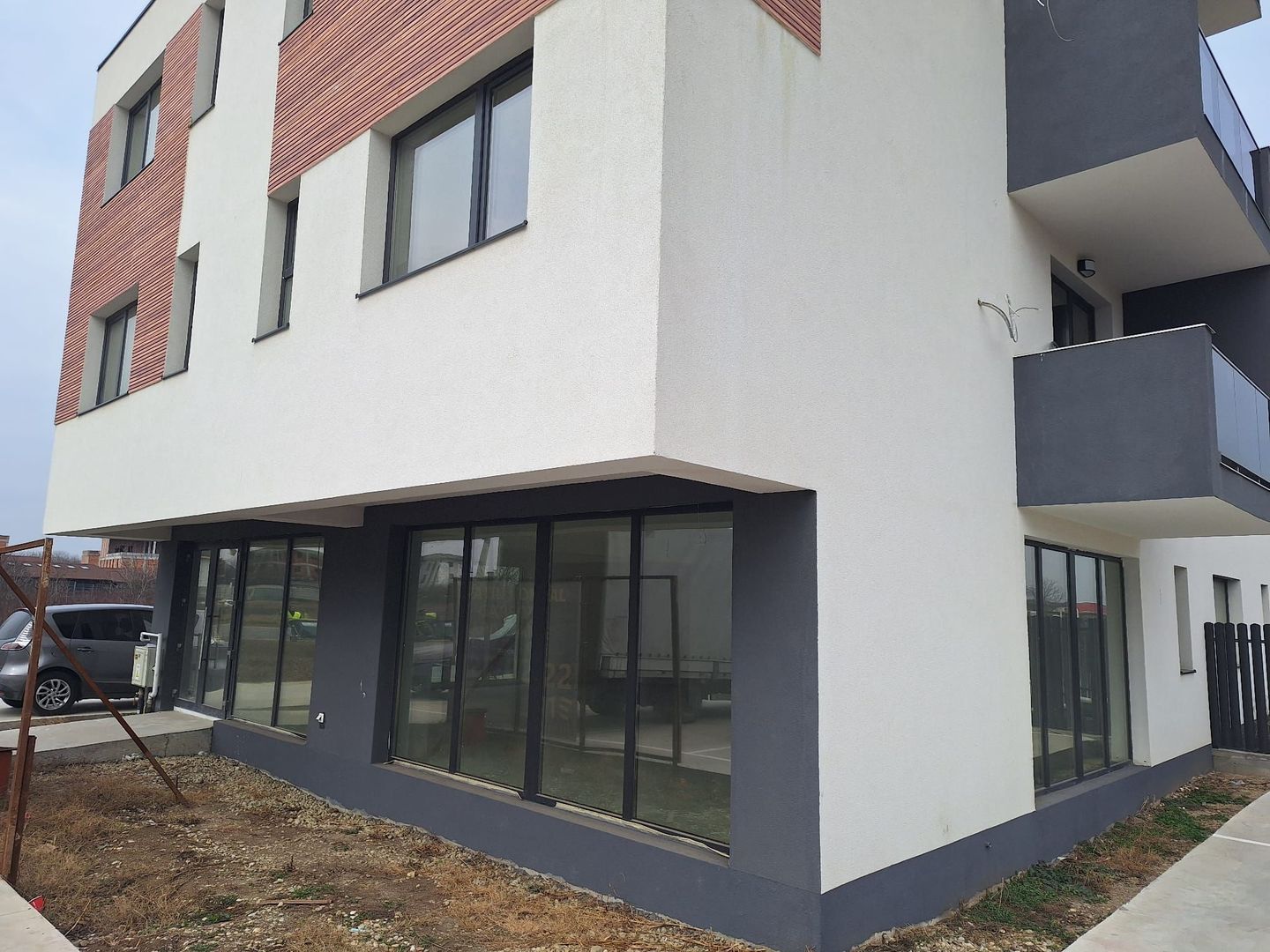 Spatiu Comercial Tunari Otopeni Bloc Nou Vanzare / Inchiriere - Poză 17