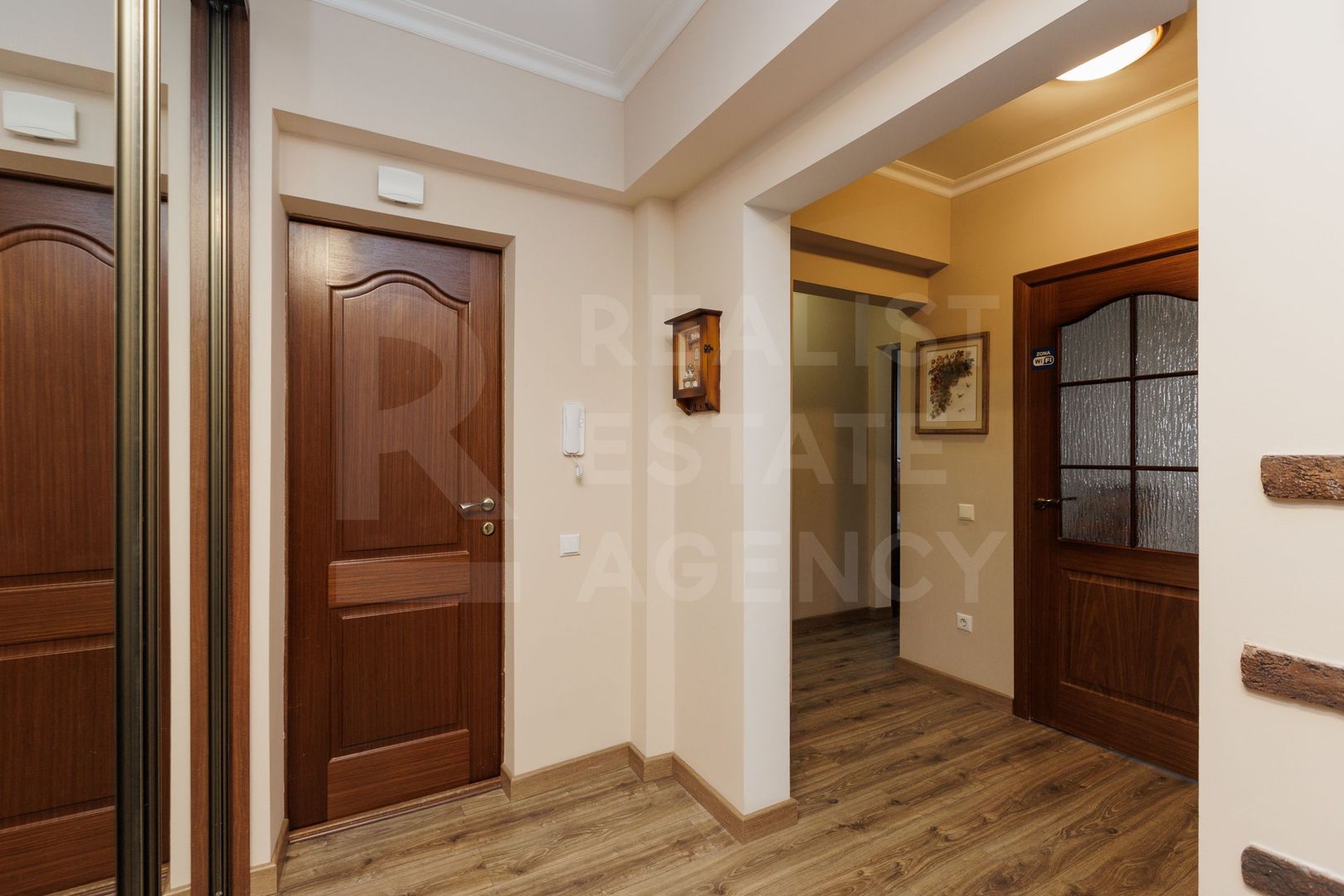 Chirie, apartament, 3 camere, strada Nicolae Anestiade, Centru - Poză 18
