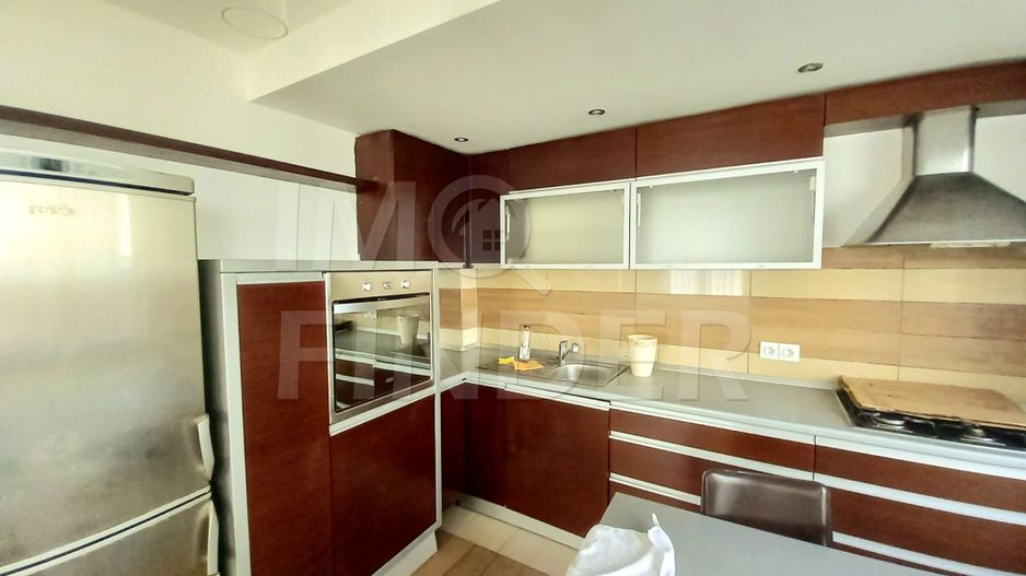 3 camere Parcare Subterana Inclusa Zona Centrala - Poză 9