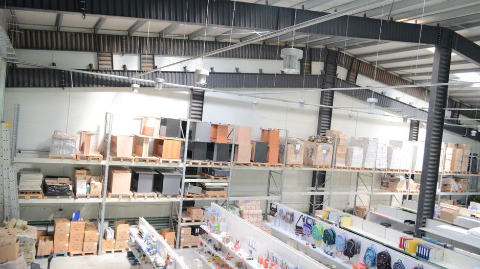 Hala de vanzare/inchiriere - Poză 2