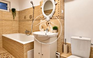 Apartament cu 3 camere de inchiriat  in zona Decebal, Oradea - Poză 7