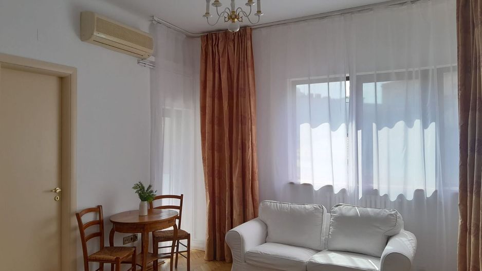 Apartament elegant 2 camere, Universitate, mobilat modern, centrală proprie. - Poză 1