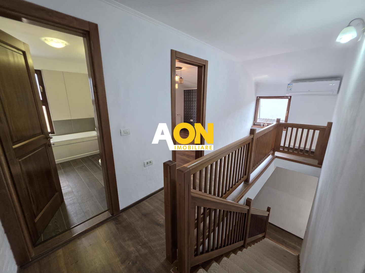 1/2 Duplex, 4 Camere, 2 Bai, Zona Ampoi 3 - Poză 6
