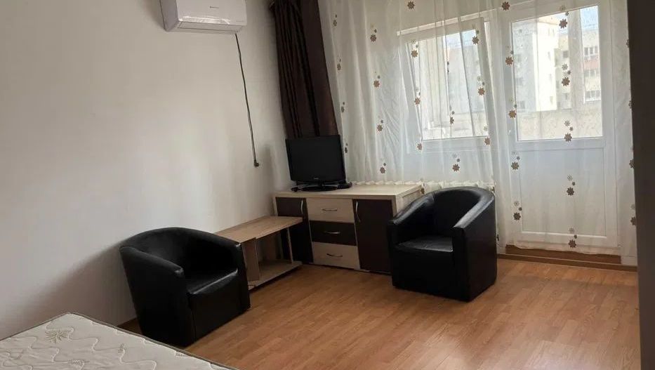 Garsonieră 40 mp, Obor, 5 min metrou, bloc reabilitat, etaj 7 - Poză 6