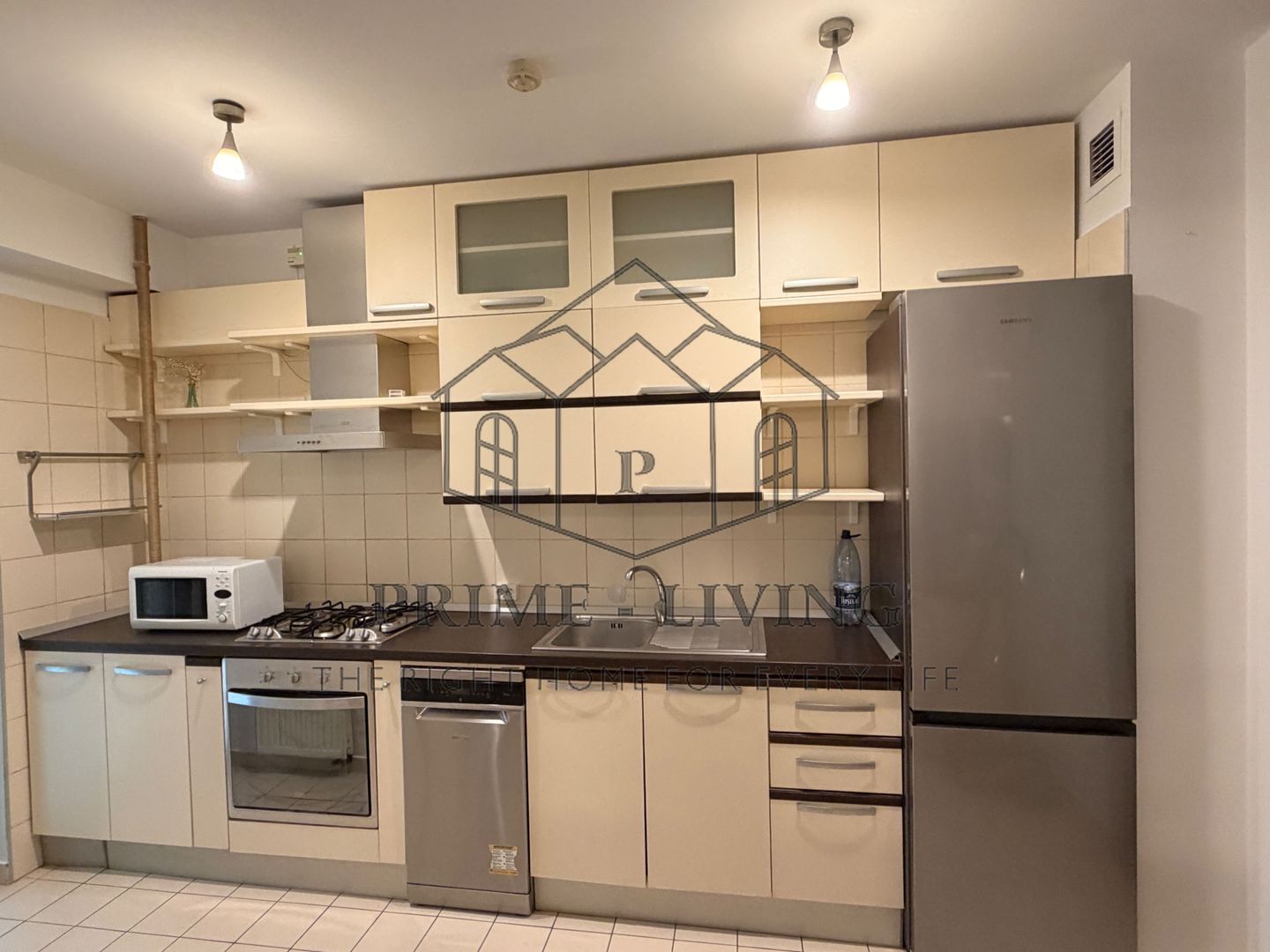 APARTAMENT DE 3 CAMERE LA INCHIRIERE IN COMPLEX CENTRAL PARK - Poză 4