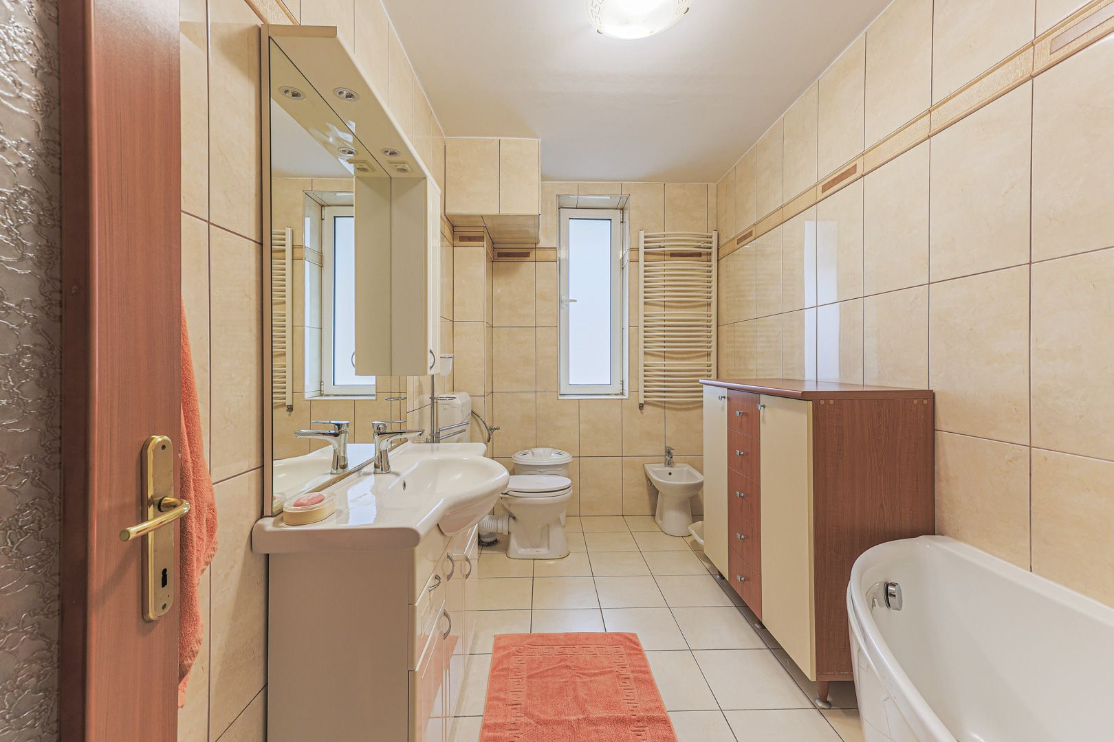 Apartament spațios, luminos și elegant, 2 camere,  B-dul Vasile Milea - Poză 9