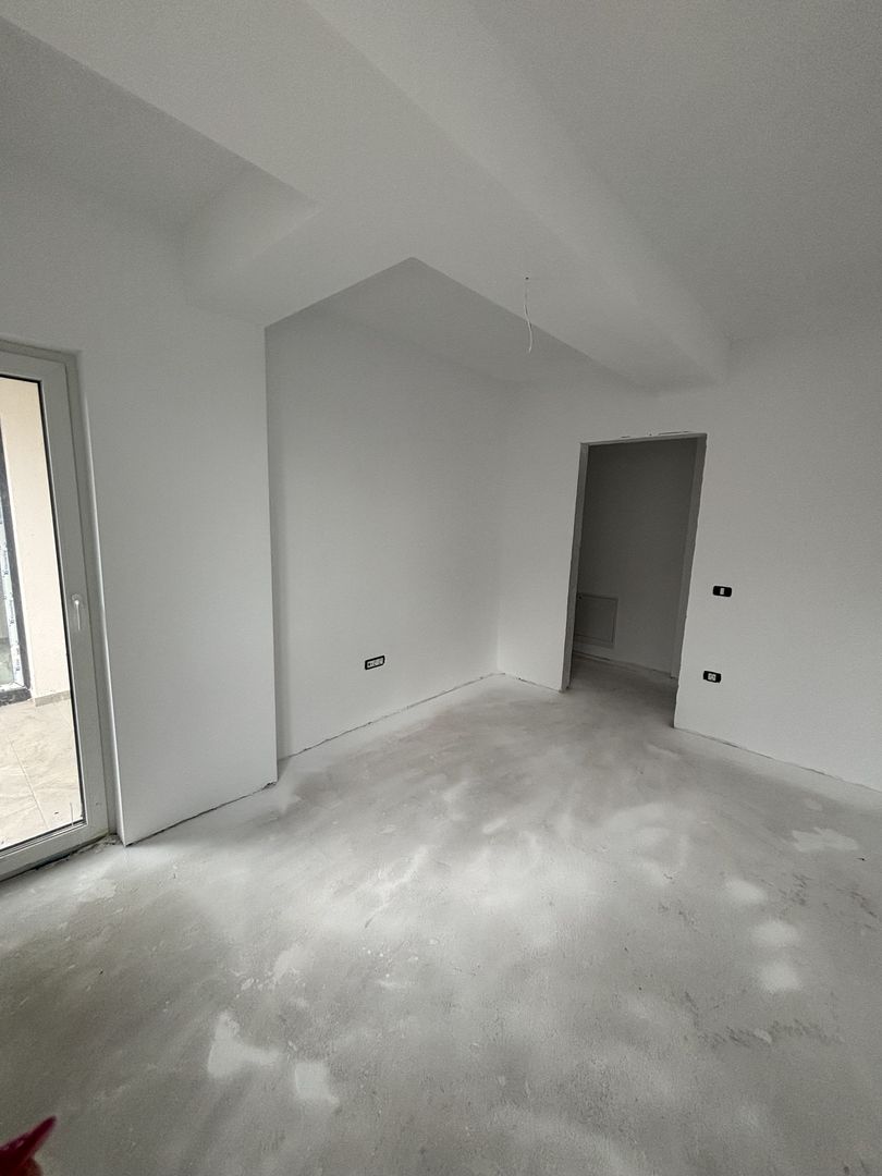 Apartament 3 camere în imobil nou - Poză 14