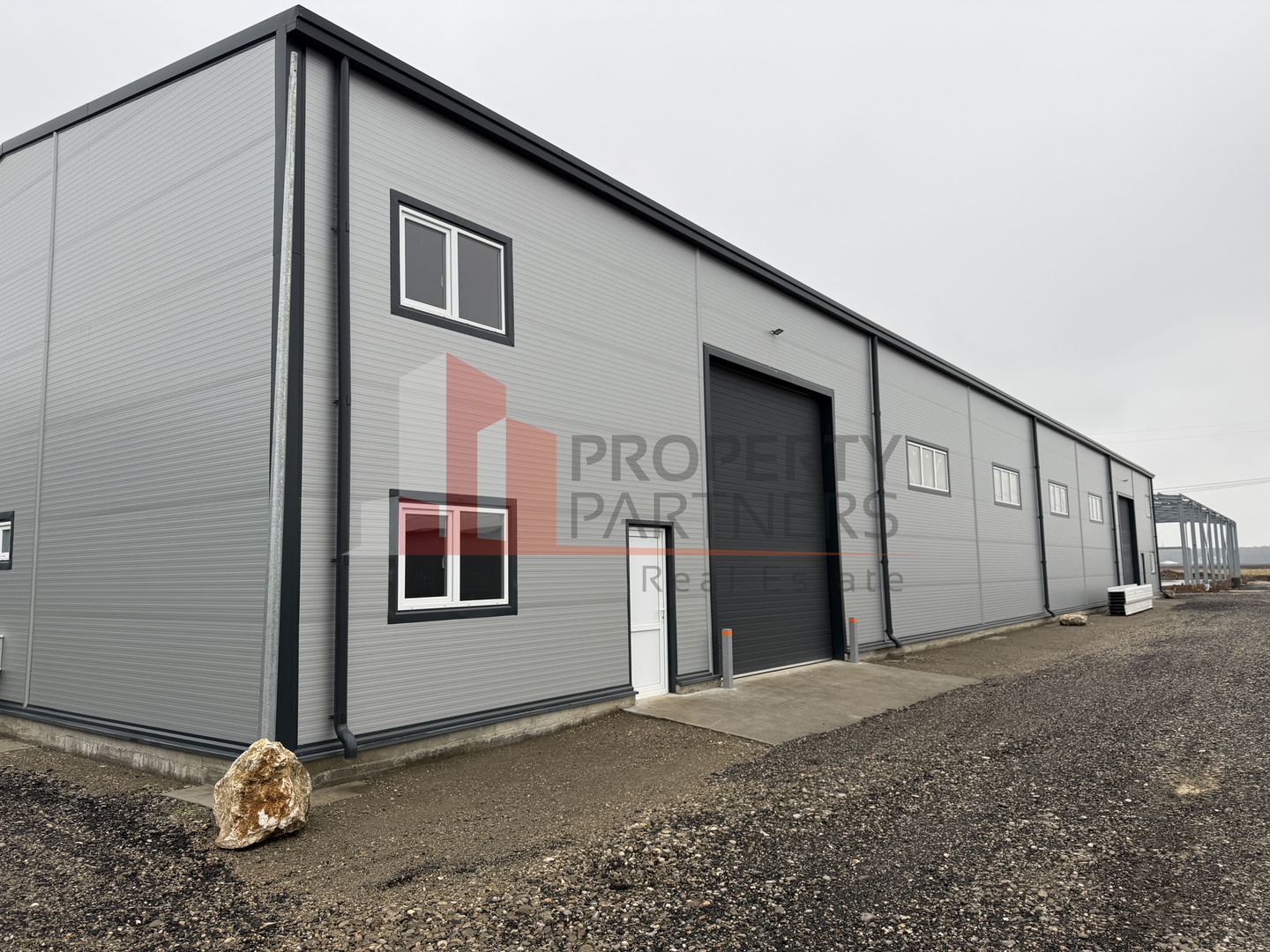 Spațiu industrial/depozit de închiriat - 425 mp, Bacu, Giurgiu - Poză 1
