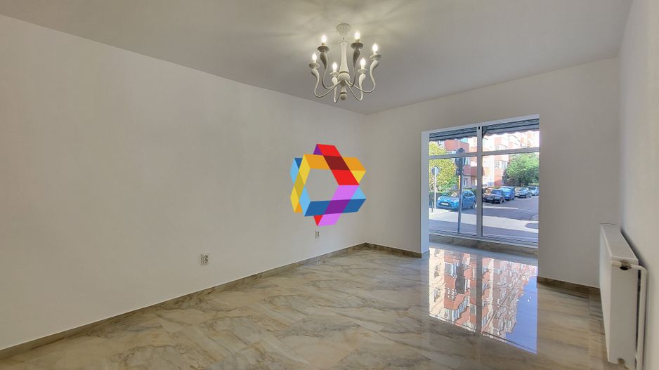 Spatiu comercial închiriere Brasov - 50 mp  #plus-imo.ro - Poză 3