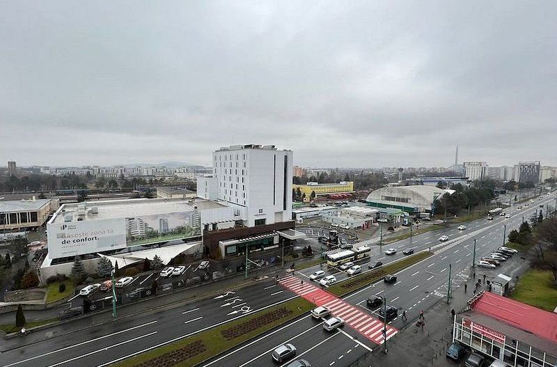 Garsonieră de închiriat, cu vedere panoramică spre Parcul Tractorul - Poză 9