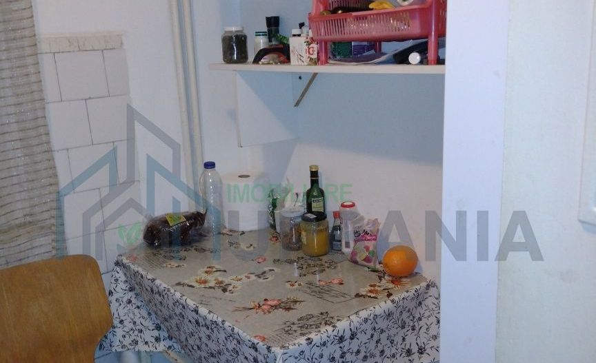 Apartament 3 camere mobilat cameră - Poză 2
