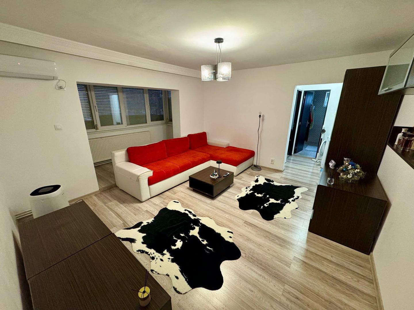 Apartament cu 2 camere - Iulius Town - Poză 1