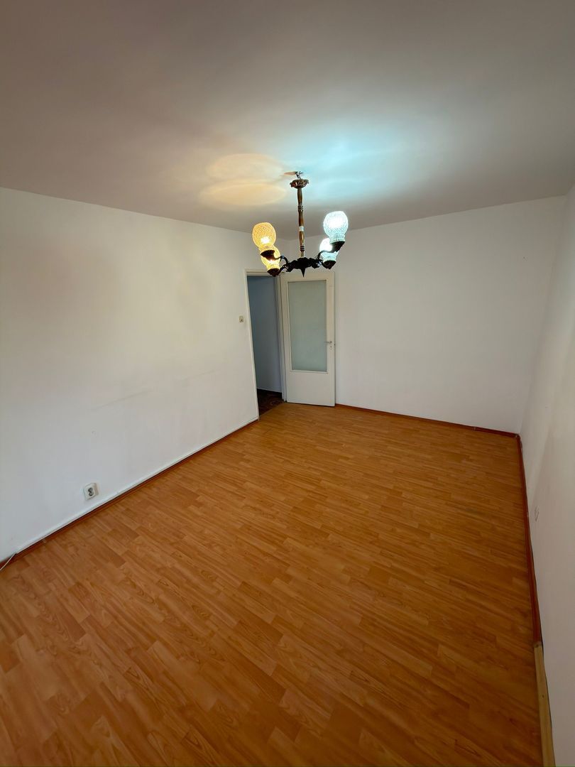 Apartament 3 camere , Paraului, zona Astra. - Poză 15