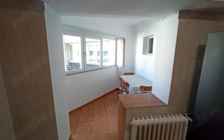 BRASADAS închiriază – Apartament 3 camere, Bd. Unirii - Poză 9