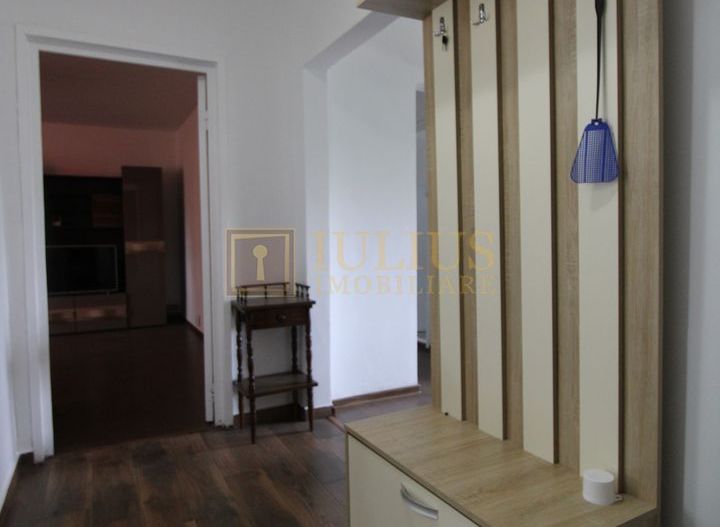 Zona Lipovei, 4 camere + 2 bai, centrala proprie, PET-FRIENDLY - Poză 9