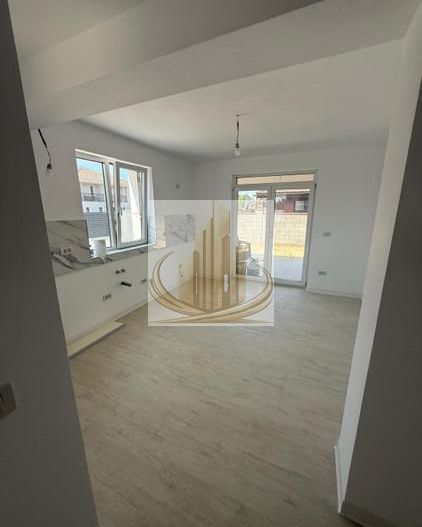 Duplex modern, 4 cam, 2 bai | 120 mp utili | Teren 336 mp | 2 fronturi - Poză 9