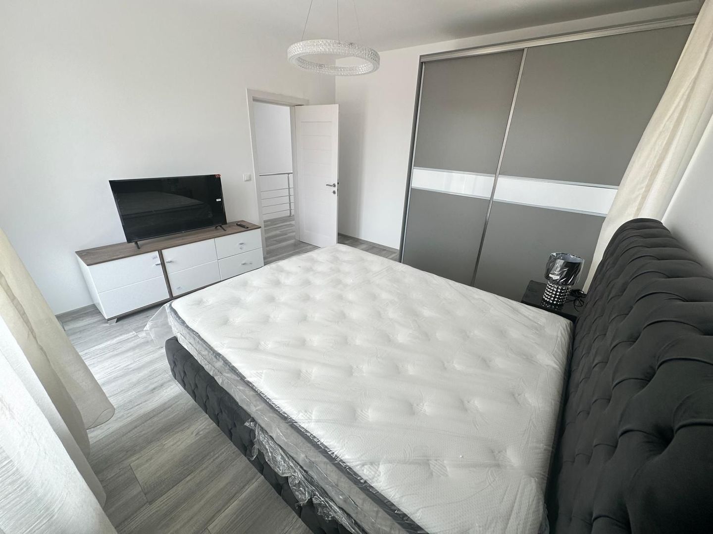 CASA DUPLEX-CARTIERUL LATIN, TOATE UTILITATILE, SUBSOL+P+ET1,COMIS 0% - Poză 19