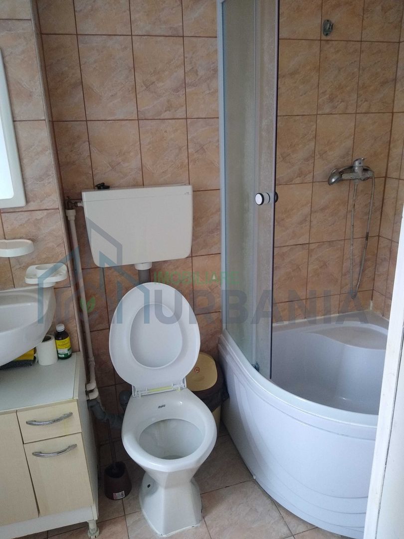 Cameră cu baie proprie în vilă, cartier Bucium, Iași - Poză 3