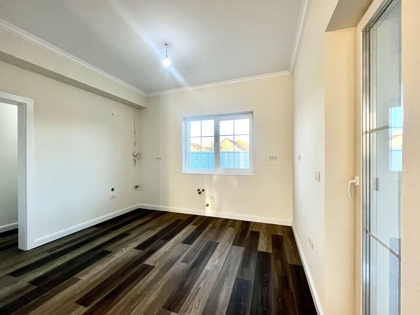 Duplex premium în Moșnița Nouă, separat prin camera tehnică, P+ 1 etaj - Poză 5