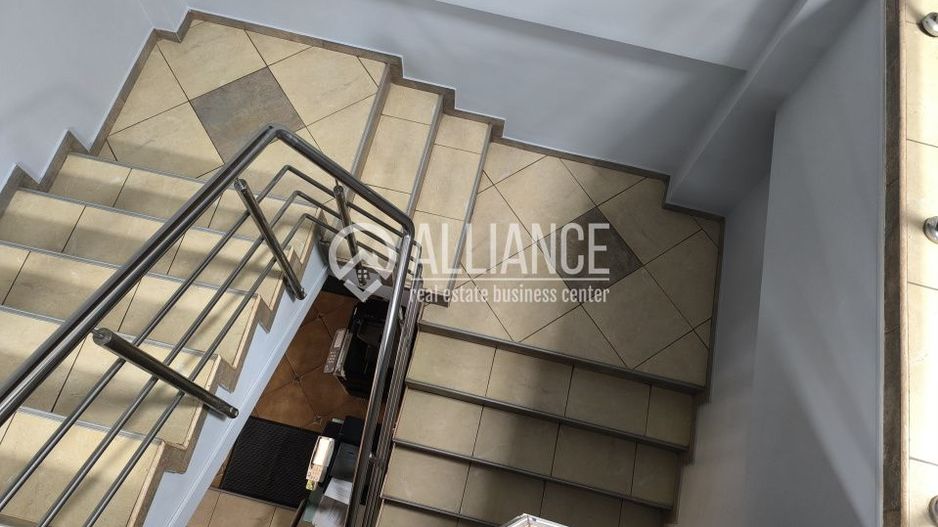 BALADA NEJ(COD03)-Birouri cu suprafete mici, medii si parcare! - Poză 38