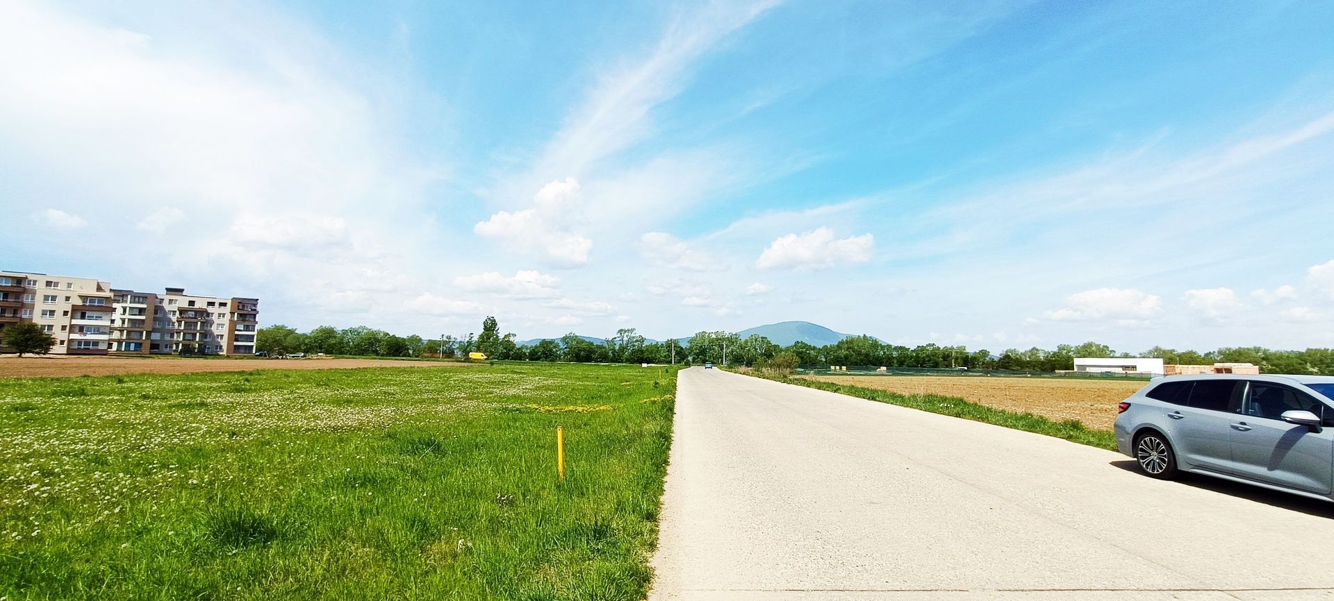 teren cu PUZ de case, in Cristian-Brasov,cu utilitati - Poză 1