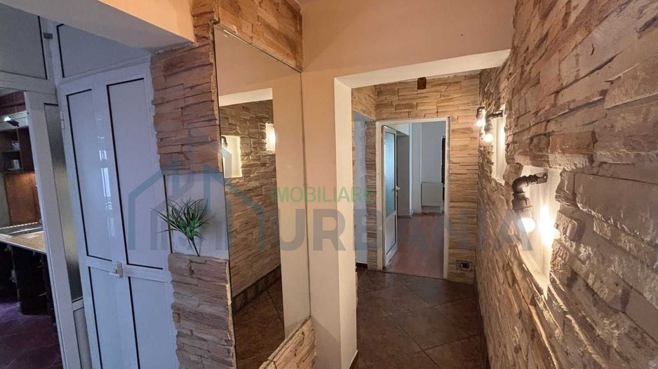 Privat, apartament 3 camere Centru, Strada Gării, etaj 1, 72m2, 2 băi. - Poză 1