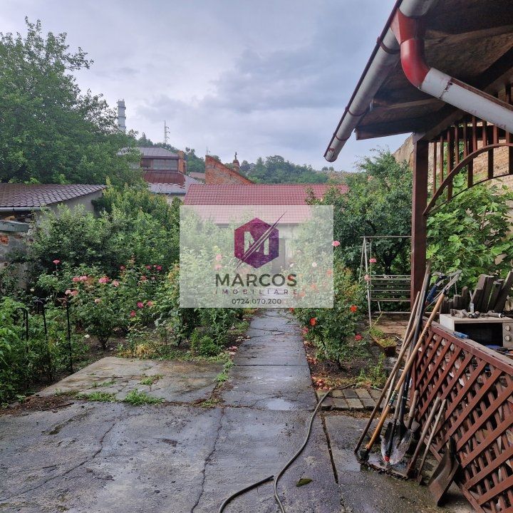 Vila zona Vama Muncitoresc - Poză 2
