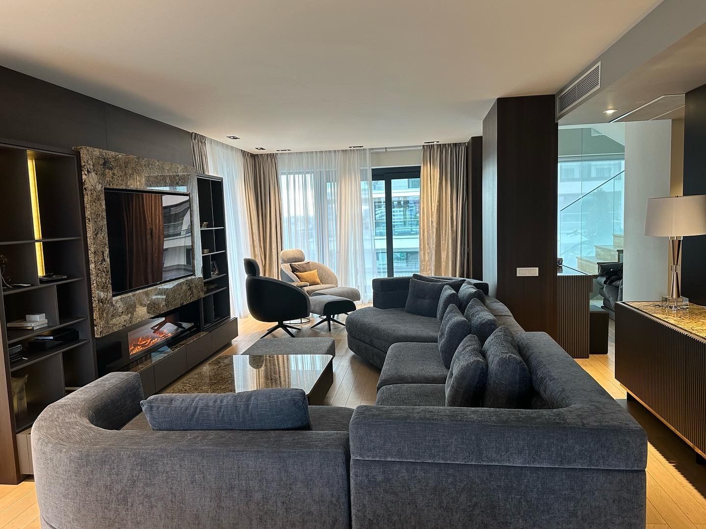 Penthouse de tip duplex 4 camere Vedere Panoramica Herastrau - Poză 2