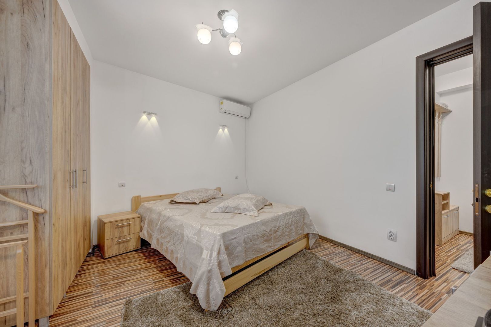 SI CASA SI AFACERE totul sub același acoperiș in Sector 5/Sălaj - LIDL - Poză 49