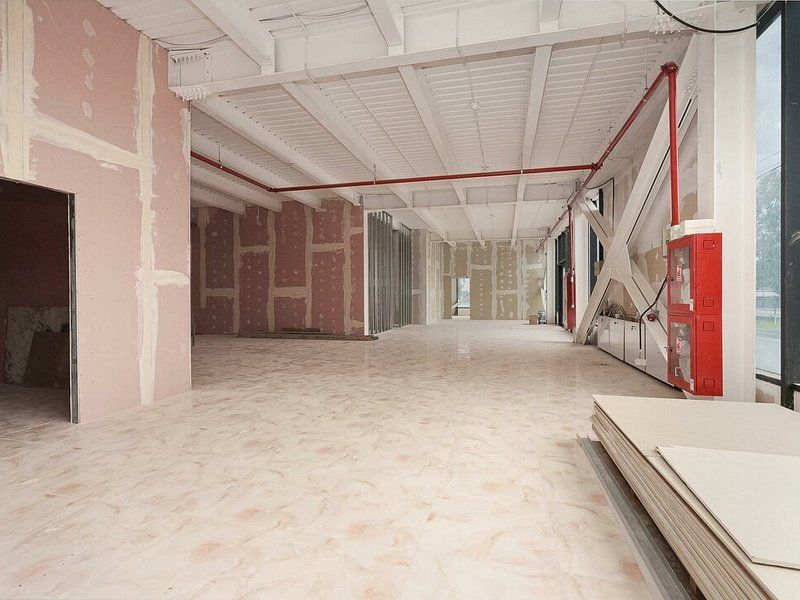 Spatiu comercial 150mp Cladire noua Stefanesti A3 LIPIT MEGA IMAGE - Poză 6