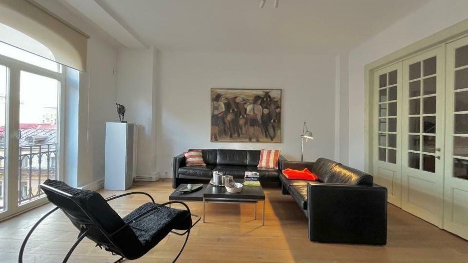 Apartament mare, luminos si stilat langa Cismigiu - sector 1. - Poză 1