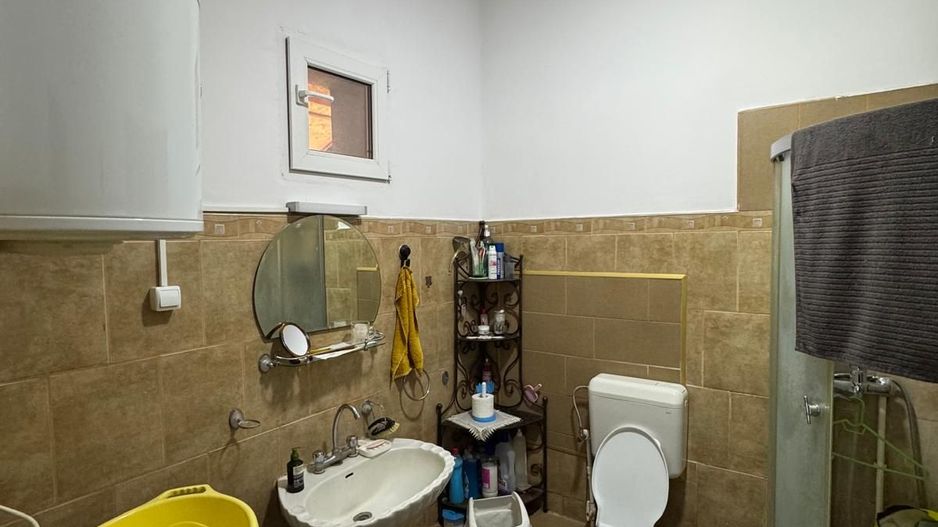 Proprietate industrială de vânzare sau închiriere – Comuna Frătești - Poză 11