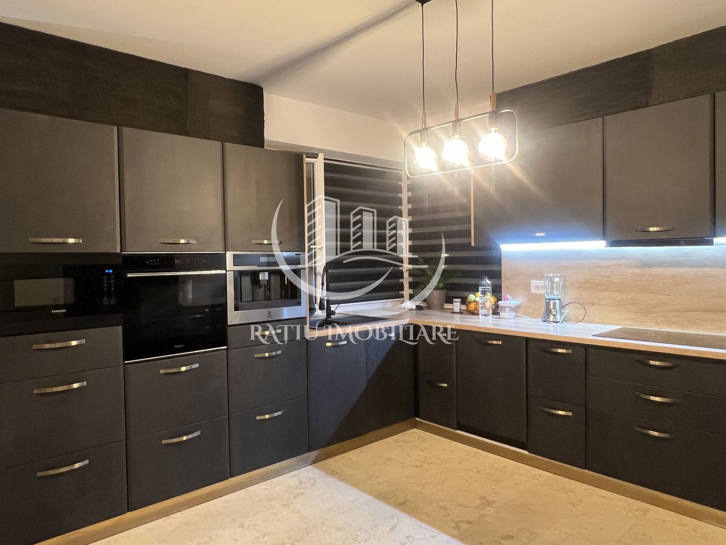 Casa cu 4 camere de inchiriat | Santandrei | Bihor - Poză 6