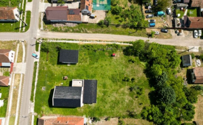 Casă la roșu din BCA de vânzare în Județul Arad - Poză 10