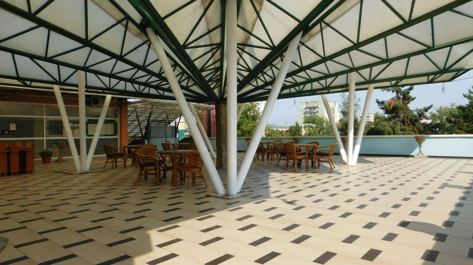 Restaurant cu terasă de închiriat, în Complex Comercial Mercur - Poză 9