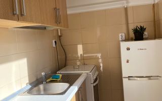 Apartament de închiriat zona Strada Aron Pumnul, 2 camere - Poză 8