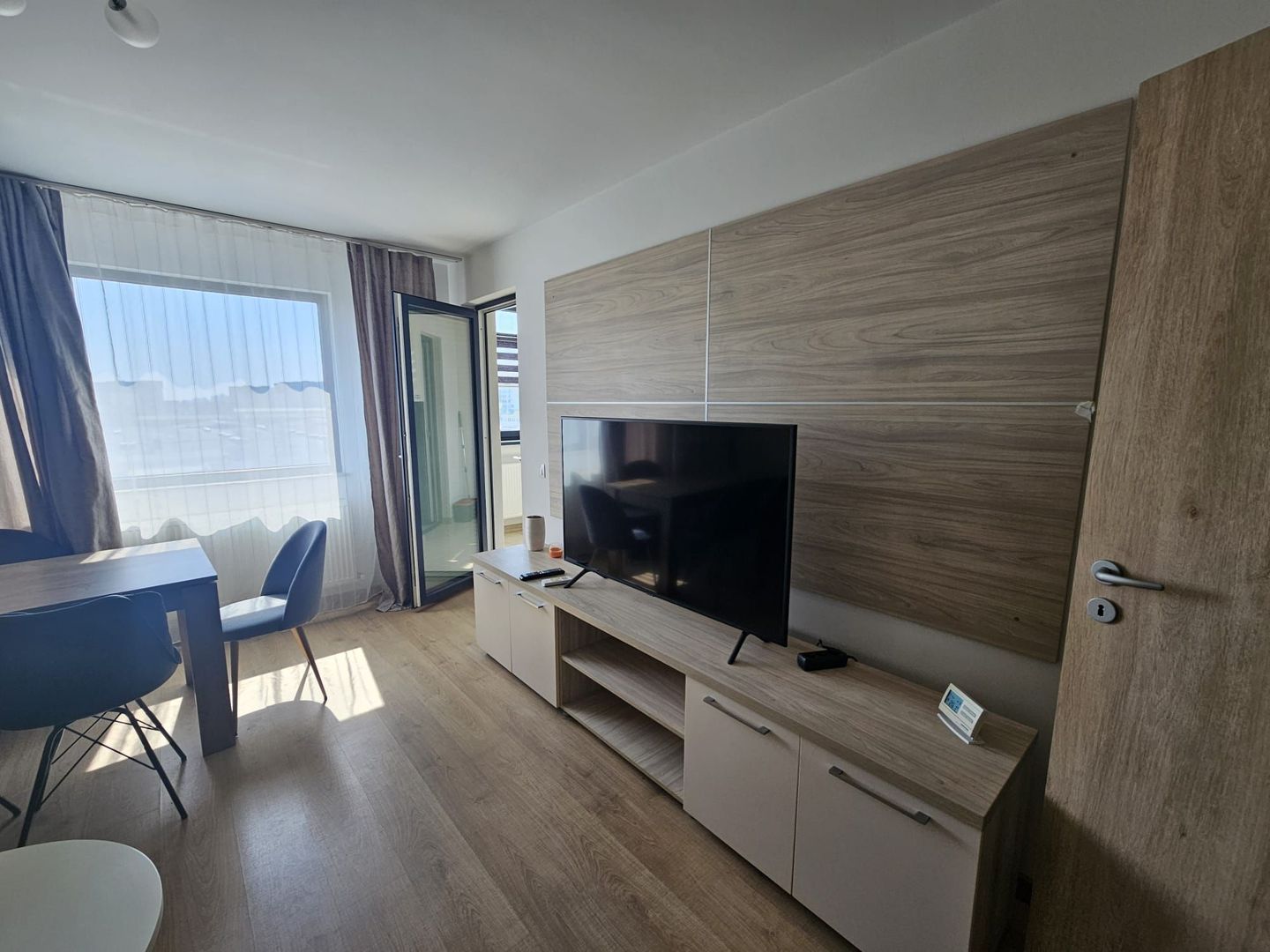 Apartament modern, 2 camere, Bălcescu Residence, parcare - Poză 11